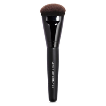 Performance Foundation Brush
